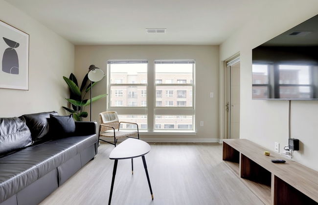 Comfort Apartments Near Capitol City - Photo 58