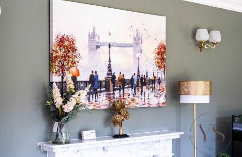 Spacious 6BR Villa in 32 Le More Birmingham with 7 Beds and Free Onsite Parking - Foto 24