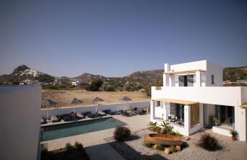 Kotinos Luxury Suites - Photo 31