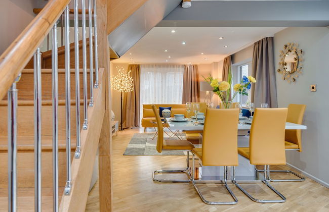 Brook Barn with Sauna & Hot Tub - Photo 3