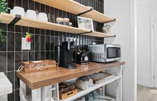 Pool House Retreat near LAX, SoFi & Beach - Foto 33