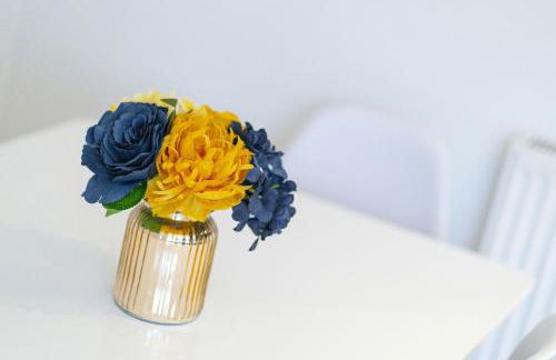 Serviced Apartment Near Glasgow Airport and Hospital with Free Parking Long Stays Available - Foto 11