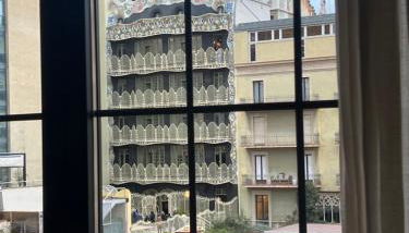 Top ten street in the world by Time Out Front View of Casa Batlló - Photo 3
