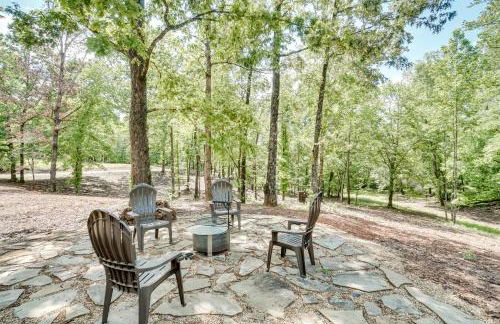 Sip, Hike and Explore Sleek Retreat in Cleveland! - Foto 30