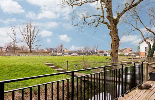 Lakeside property with spa access on a nature reserve Keynes Cottage MV20 - Foto 1