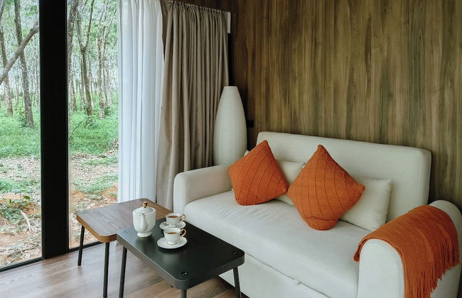 Timber Society Boutique Hideaway - Photo 13