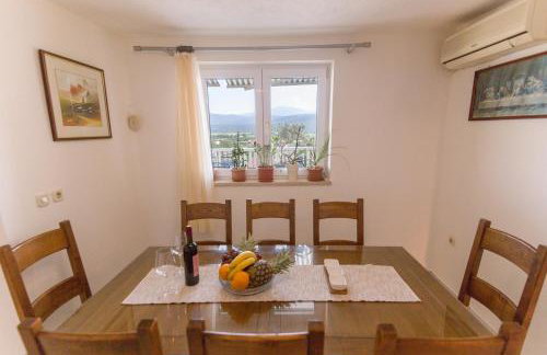 Holiday home Leko with outdoor pool and hot tub , can fit 22 people - Foto 70