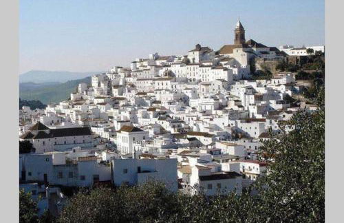 Beautiful Duplex with a Patio - Photo 21