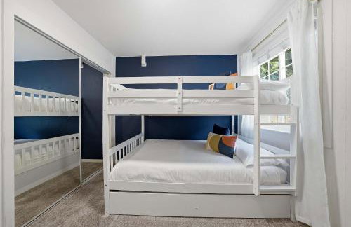 3BR Modern Chula Vista Home with Hot Tub and Game Room - Foto 29