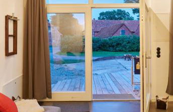 re~barn - Modern Country Stay - Photo 28