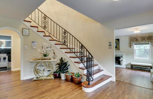 'Hidden Paradise' on 5 Acres w/ Hot Tub & Deck! - Foto 6