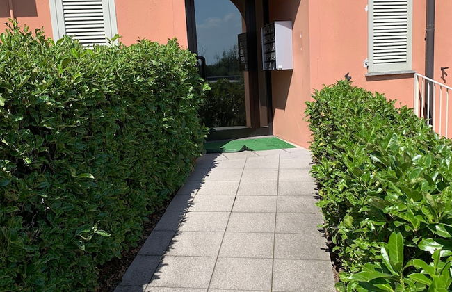 Between Nature And City - Apartment With Garden - Foto 13