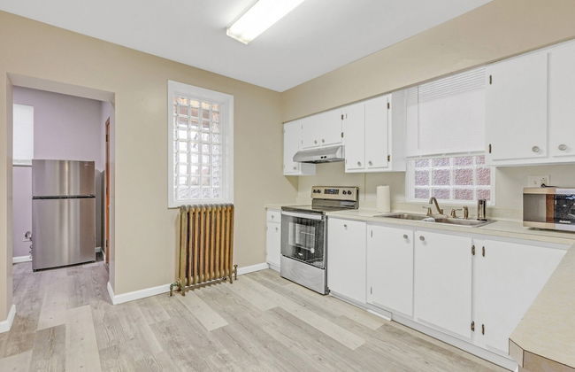 Spacious 3BR Home near Downtown, Oakland & East Liberty! Max 15 nights by RedAwning - Foto 16