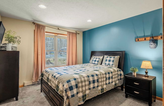 Hickory Haven by Avantstay Hot Tub, Game Room, Theater, Deck - Foto 16