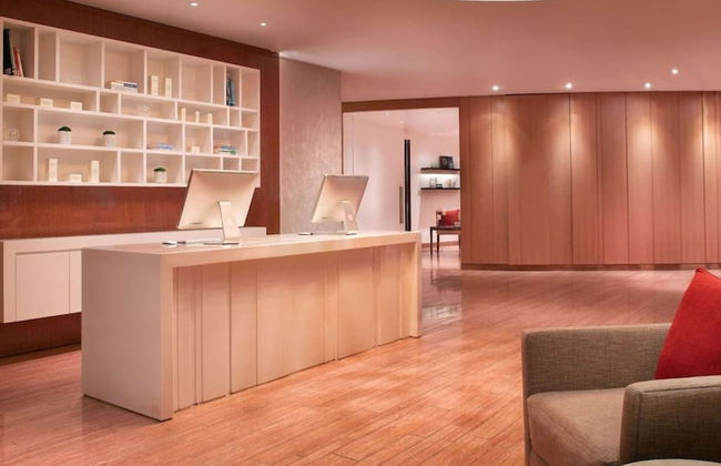 Luxury Studio Near Wafi Mall Metro Dubai Frame - Photo 14