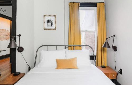 Industrial Loft Offers Historic Feel with Modern Amenities 3BR & 2BA #DCottage - Foto 14