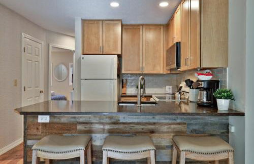 Trailside Loft at Pico - Ski-In, Out Condo with Loft & 2BR - Steps to Lift - Photo 12