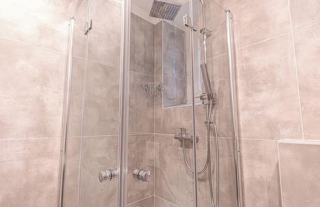 4BR Apt for 10P - 10 Min to Westbahnhof - Foto 15