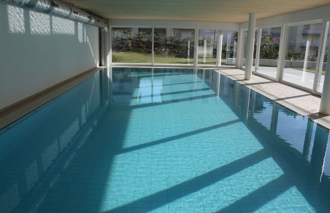 Indoor Swimming Pool, Sauna, Fitness, Private Gardens, Spacious Modern Apartment - Foto 10