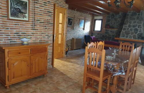 Los Guijos - Photo 22