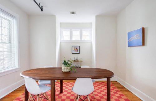 Fun & Funky 2BR in Downtown Princeton - Photo 18