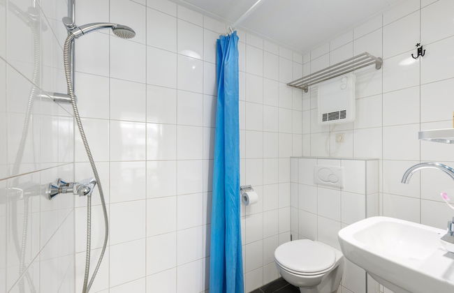 Apartment in De Koog With Free Parking - Foto 9