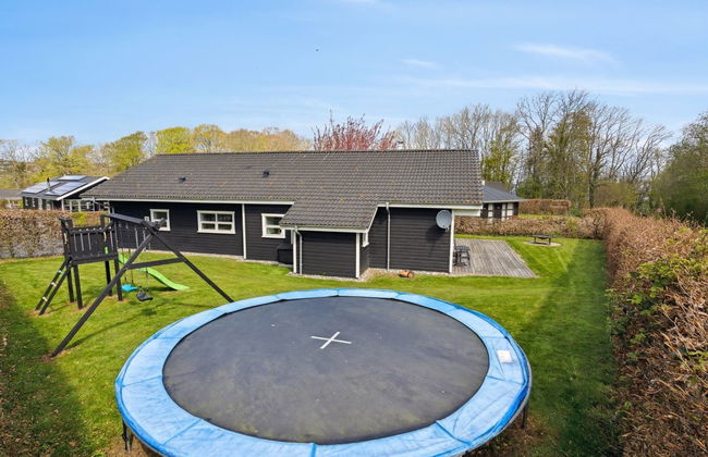 "Holmwith" - 200m from the sea - Foto 20