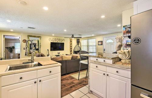 Unique Nokomis Home about 2 Mi to Beach Access! - Foto 10