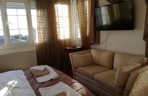 Πολυτελής κατοικία με θέα τον Θερμαϊκό - Foto 27