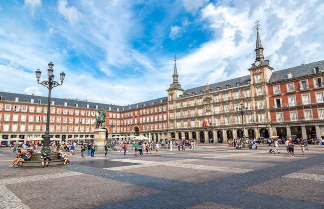 Madrid Segway Tour - Photo 8