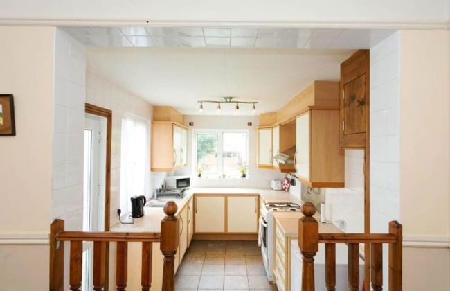 2-bed 2- Bath Cottage Half Price Monthly Booking - Foto 6