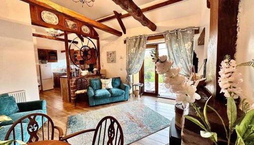 Detached ONE LEVEL stone barn (Rowan Cottage) - Foto 1