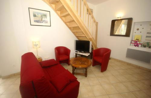 Modern holiday home in Crux-La-Ville with terrace - Foto 59