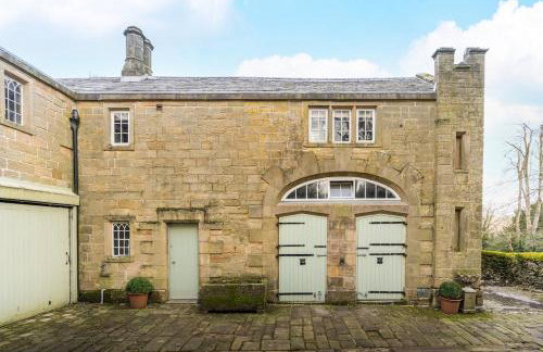 The Entire Coach House at Middleton Hall, Three Bedroom Holiday Home - Photo 5