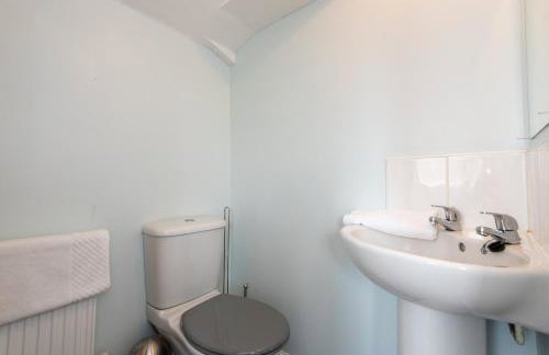 Thinford View 4 bed, 2bath, Parking, Garage - Foto 11