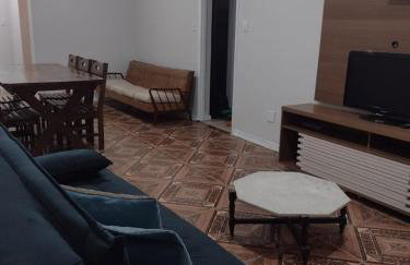 Apartamento amplo 10 mim da praia - Foto 33