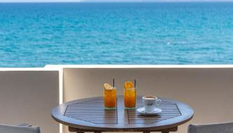 Christina Beach Hotel - Photo 5