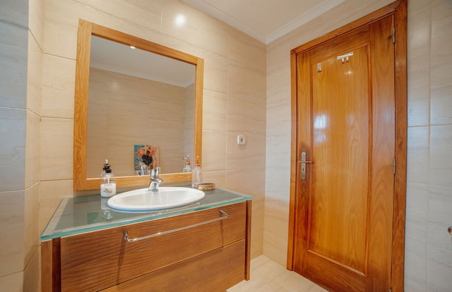 Arcozelo Pool Garage by Vacationy - Photo 17