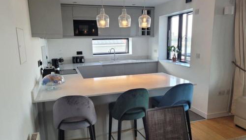 Stunning 3 Double Bedroom Apt in Greenwich near O2 - Foto 2