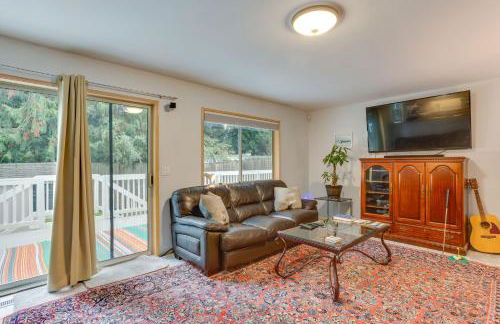 Pet and Family Friendly Bonney Lake Home Game Room - Foto 12