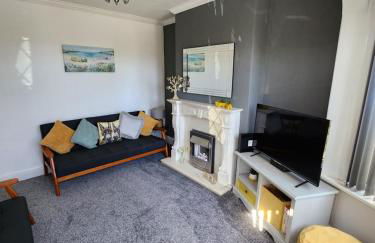 Delightful newly renovated 3-bed house with garden beach hut - Foto 14