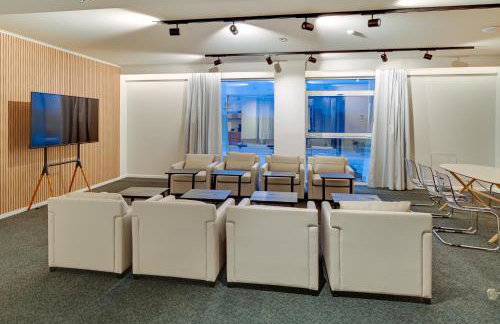 Nomads Lux Studios & Business Center - Photo 42