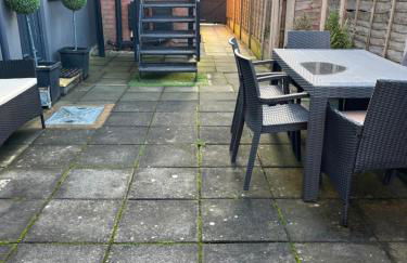 Cosy and Peaceful Maisonette with Terrace, Kidderminster - Foto 34