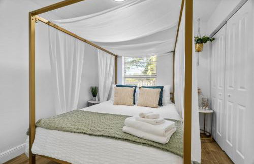 Modern 4BR South Tampa Home Yard Near the Bay - Foto 4