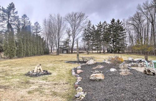 Spacious Sheboygan Home with Grill and Fire Pit! - Foto 2