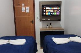 Quarto 4 econômico duplo próximo do aeroporto com ar condicionado e wifi grátis - Photo 9