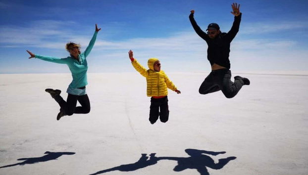 Enjoy this trip to the Salar de Uyuni