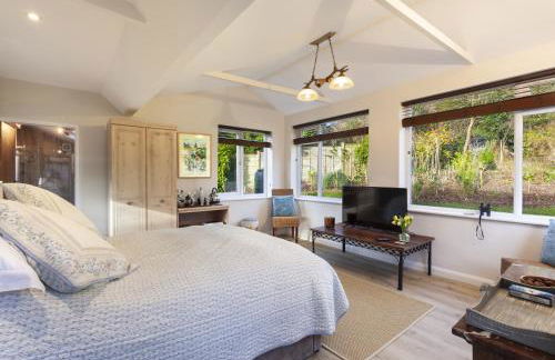 The Garden Studio Woodcombe - Photo 3