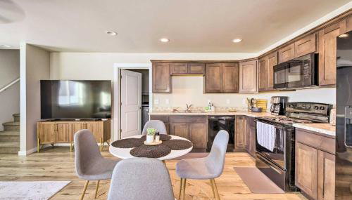 Belgrade Vacation Rental with Mountain Views! - Foto 1