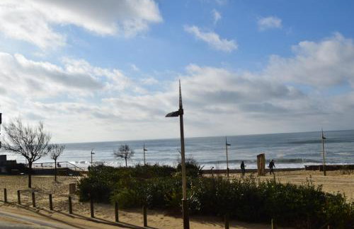 Appartement classé 2 étoiles à HOSSEGOR en front de mer, plage centrale, avec vue magnifique sur l'océan - Photo 10